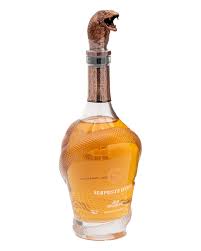 Oceano Azul Serpente d'Oro Anejo Tequila 750ml